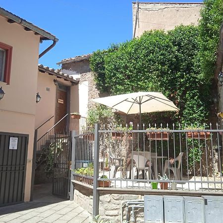 Il Giardino di Ambra Casa Vacanze indipendente Viterbo Esterno foto